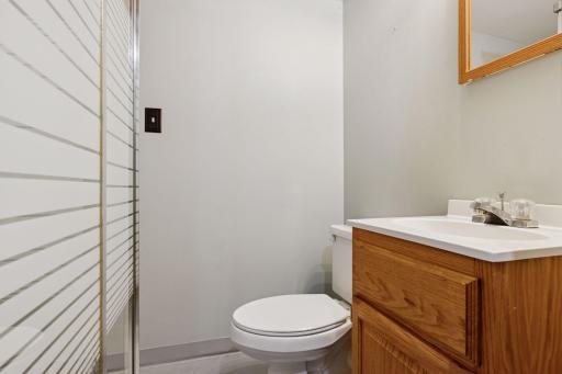 1386 Berkeley Avenue, Saint Paul, MN 55105