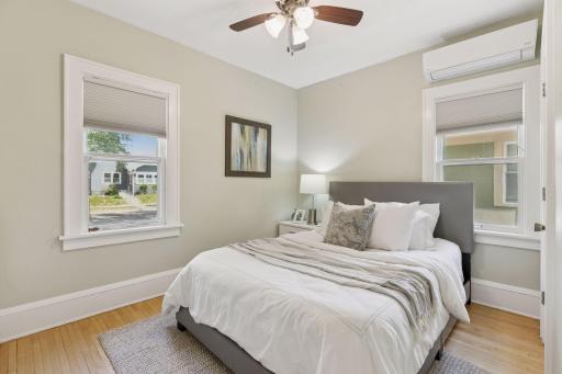 1386 Berkeley Avenue, Saint Paul, MN 55105