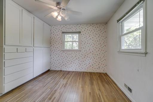 7124 Kyle Avenue N, Minneapolis, MN 55429