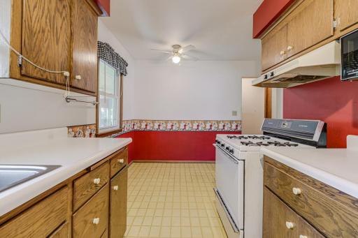 7124 Kyle Avenue N, Minneapolis, MN 55429