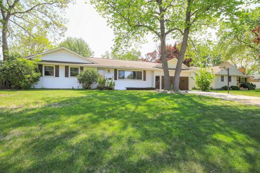 7124 Kyle Avenue N, Minneapolis, MN 55429