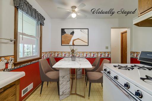 7124 Kyle Avenue N, Minneapolis, MN 55429