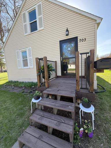 703 Markley Avenue S, Thief River Falls, MN 56701