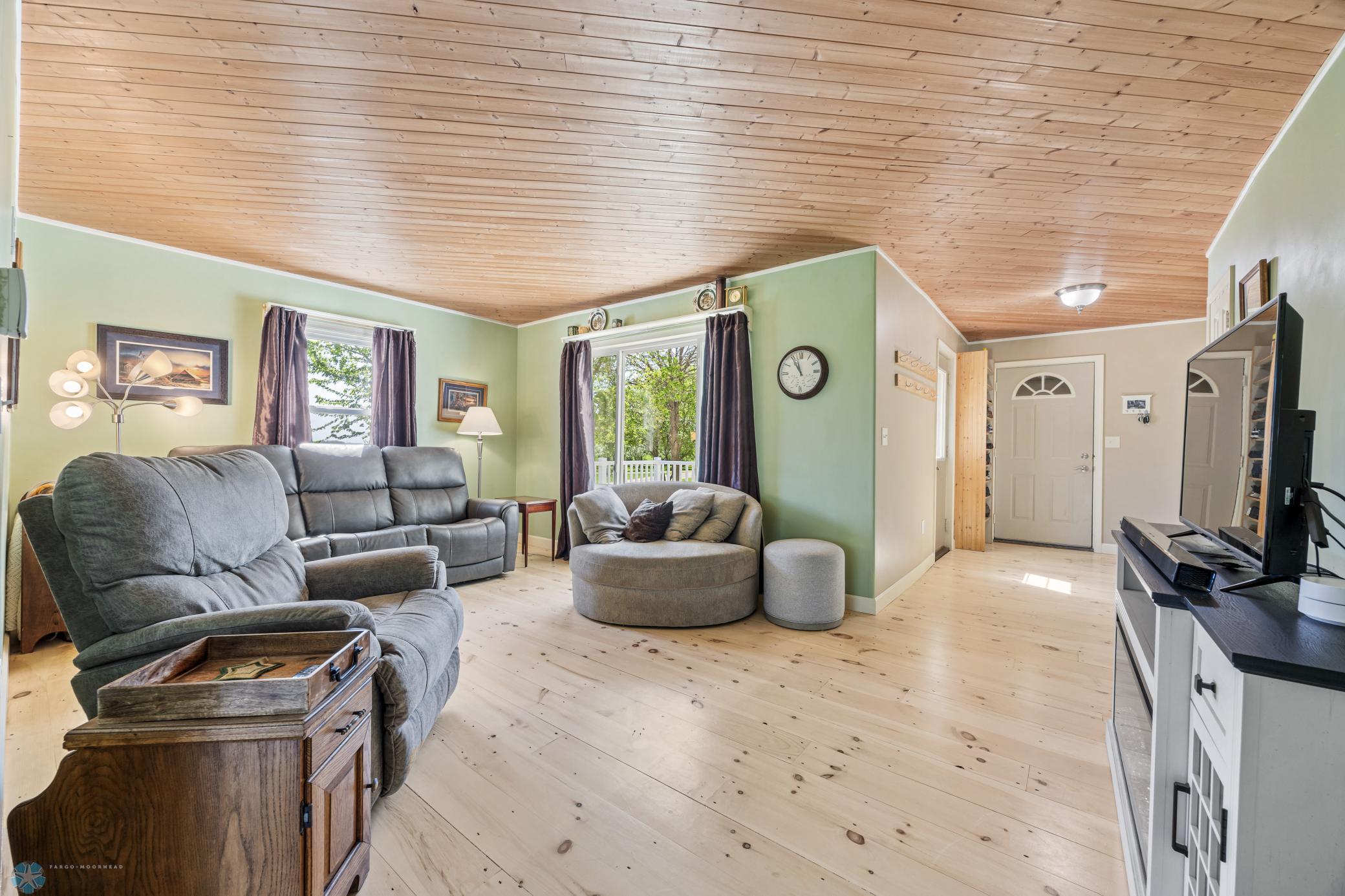 Pine floors and ceiling