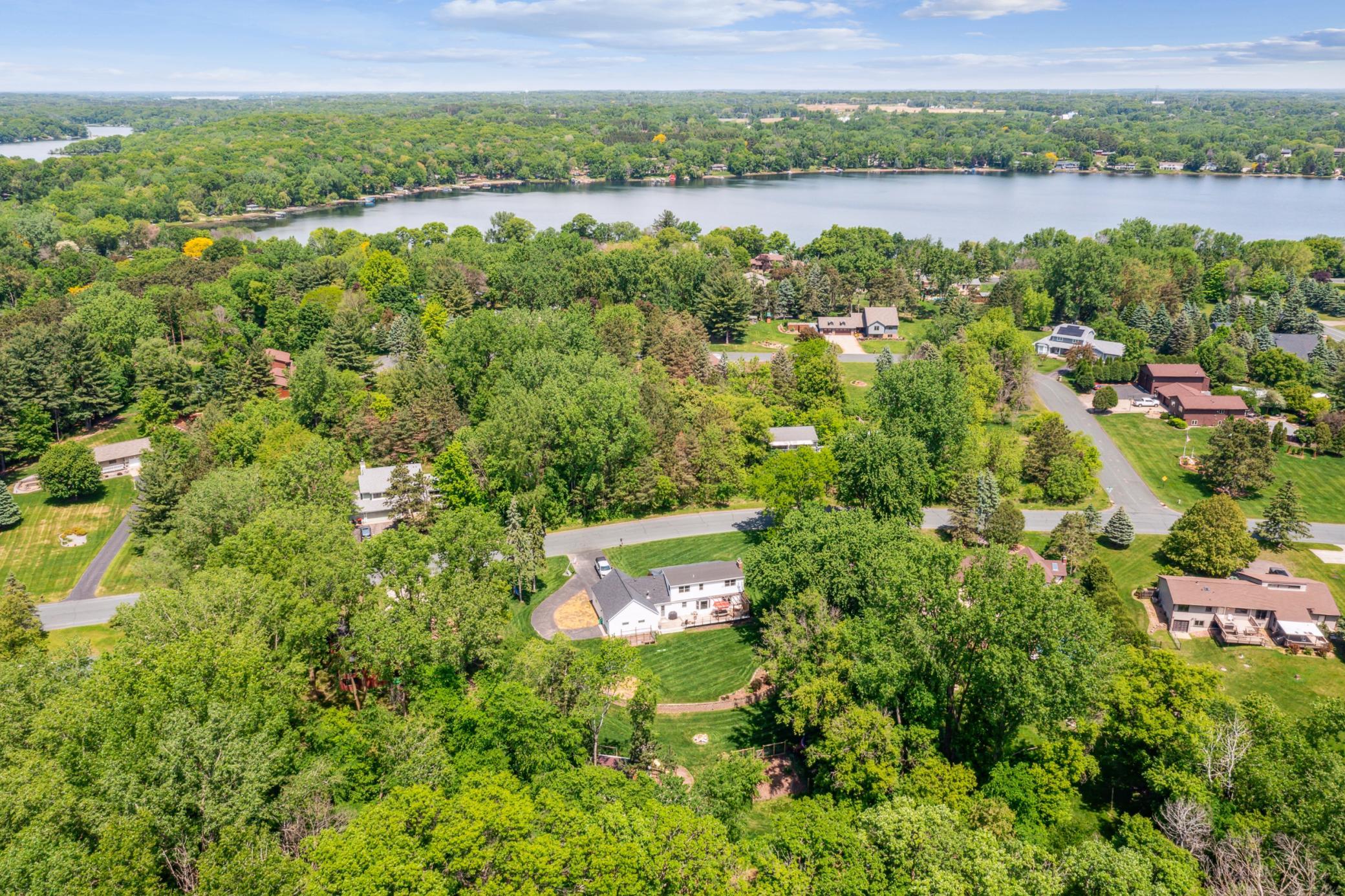Located just a short distance from Lake Jane and its public access, you are moments away from a fun-filled day on the water!