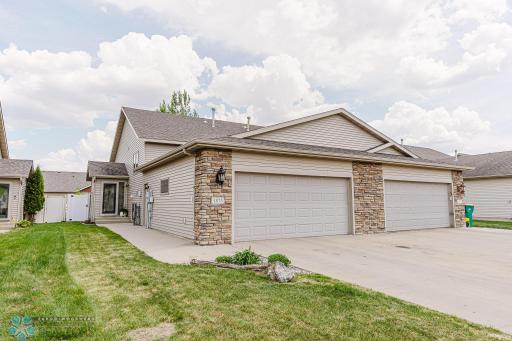 1873 6th Street W, West Fargo, ND 58078