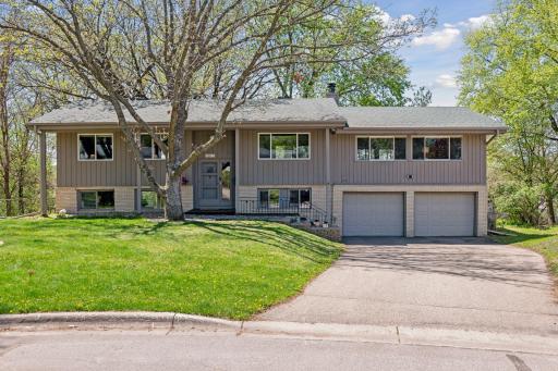 3817 Shepherd Hills Circle, Minneapolis, MN 55431