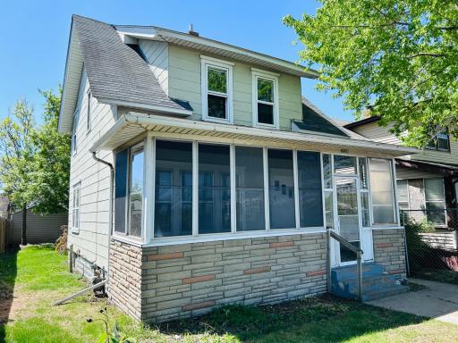 1536 Concordia Avenue, Saint Paul, MN 55104
