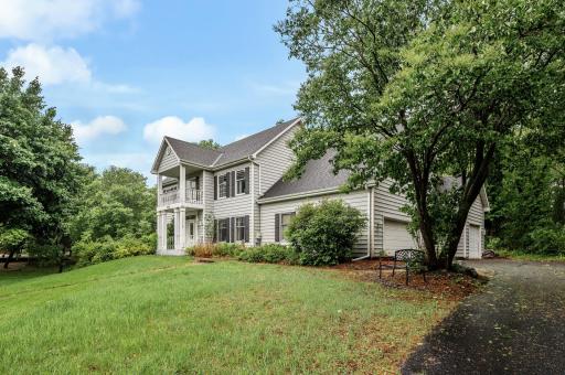 2401 Omeara Court, Burnsville, MN 55306