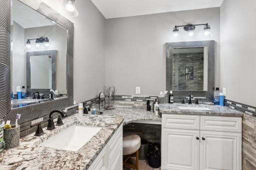 400 Sycamore Lane N, Plymouth, MN 55441
