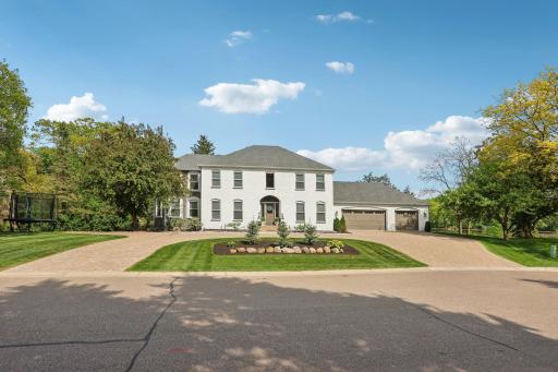 400 Sycamore Lane N, Plymouth, MN 55441