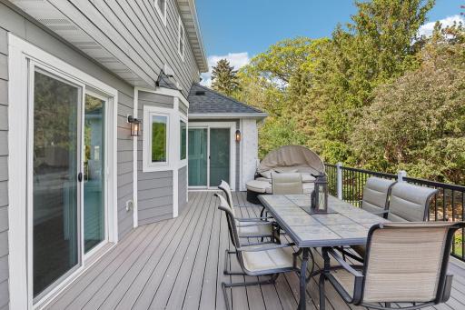 400 Sycamore Lane N, Plymouth, MN 55441