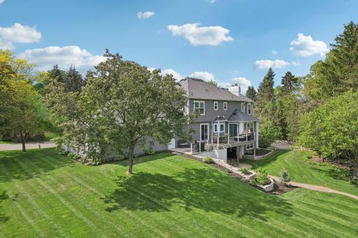 400 Sycamore Lane N, Plymouth, MN 55441