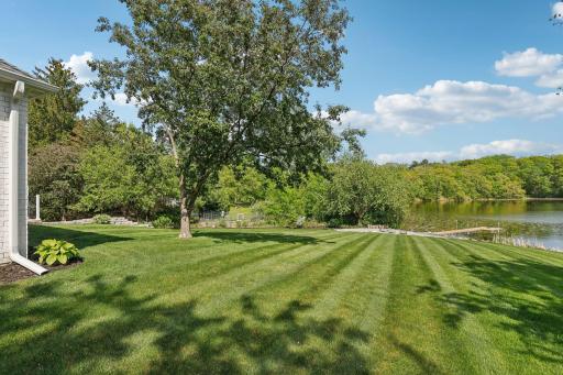 400 Sycamore Lane N, Plymouth, MN 55441
