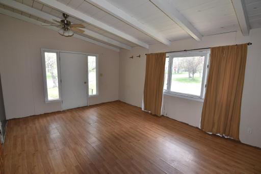 321 1st Avenue SW, Baudette, MN 56623
