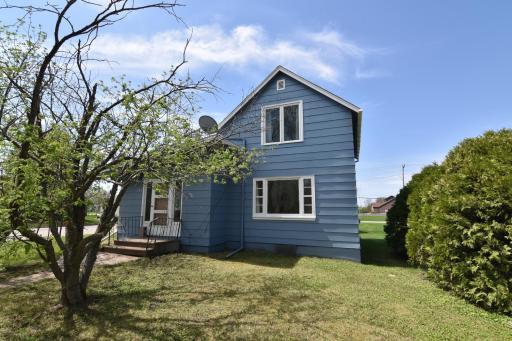 321 1st Avenue SW, Baudette, MN 56623