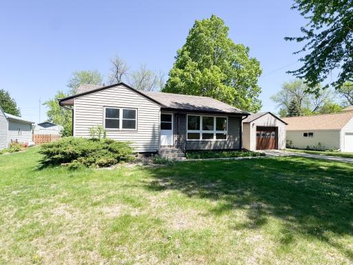 406 4th Street NW, Fulda, MN 56131
