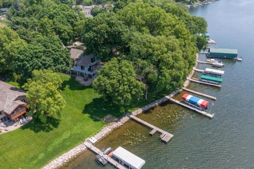 1749 Avocet Lane, Mound, MN 55364