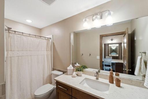 18565 Revere Avenue, Prior Lake, MN 55372