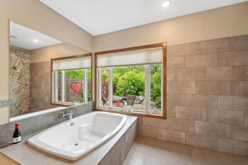 18565 Revere Avenue, Prior Lake, MN 55372