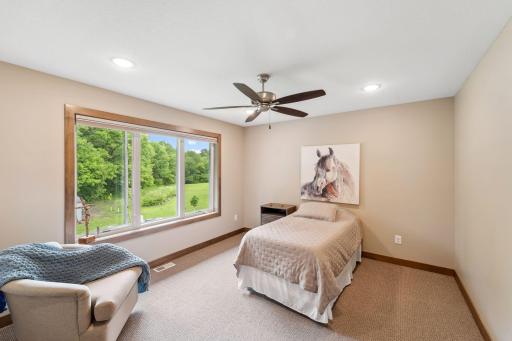18565 Revere Avenue, Prior Lake, MN 55372