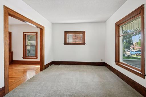 17 15th Avenue N, Hopkins, MN 55343