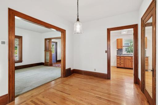 17 15th Avenue N, Hopkins, MN 55343