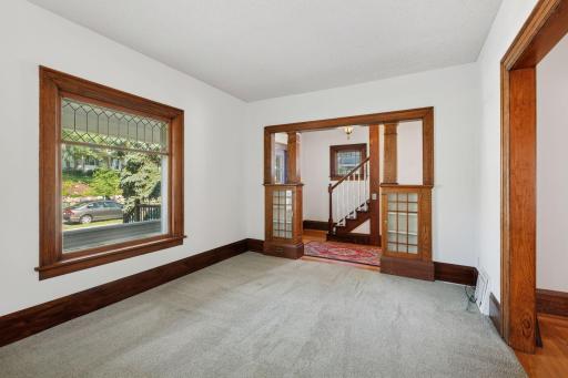 17 15th Avenue N, Hopkins, MN 55343