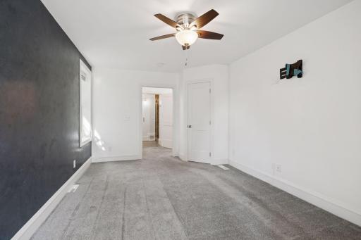 17 15th Avenue N, Hopkins, MN 55343