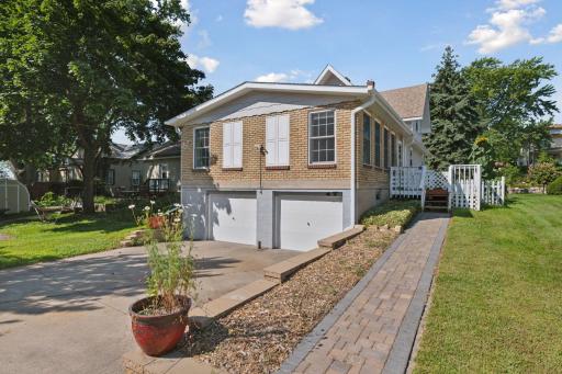 17 15th Avenue N, Hopkins, MN 55343
