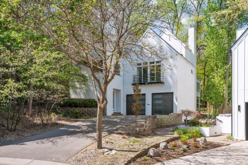 1604 Northrop Lane, Minneapolis, MN 55403