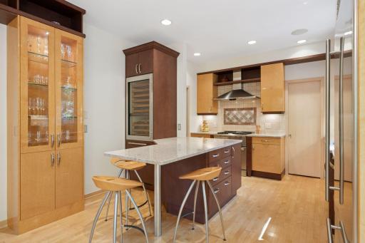 1604 Northrop Lane, Minneapolis, MN 55403