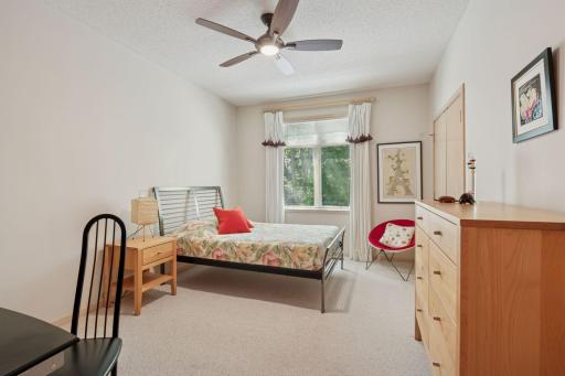 1604 Northrop Lane, Minneapolis, MN 55403
