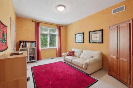 1604 Northrop Lane, Minneapolis, MN 55403