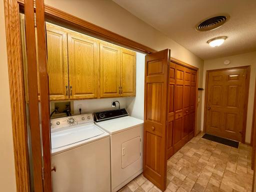 2705 6th Street SW, Willmar, MN 56201