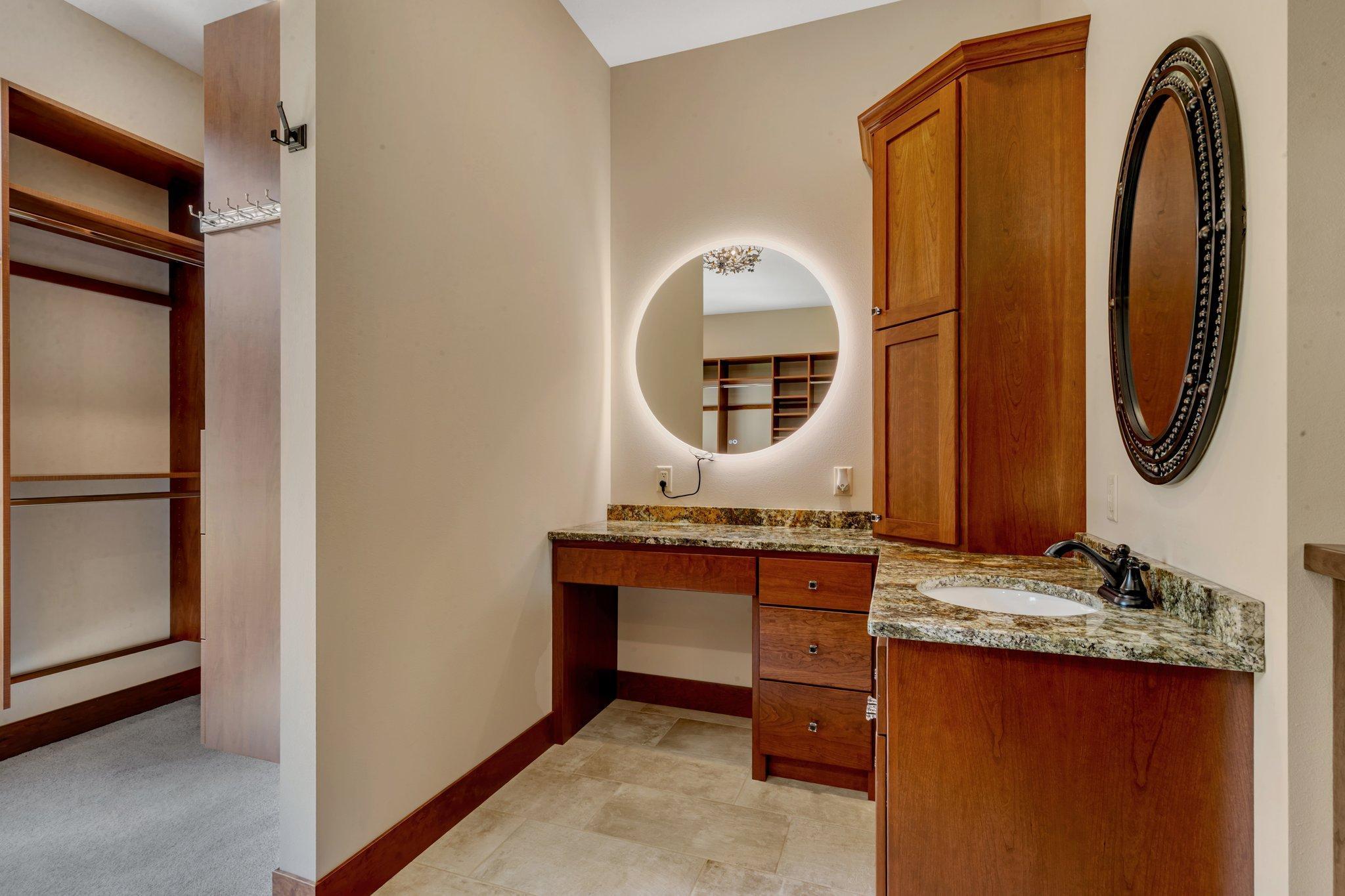 Perfect dressing room setup