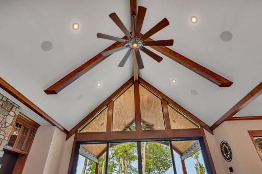 2 Story Vaulted Ceilings