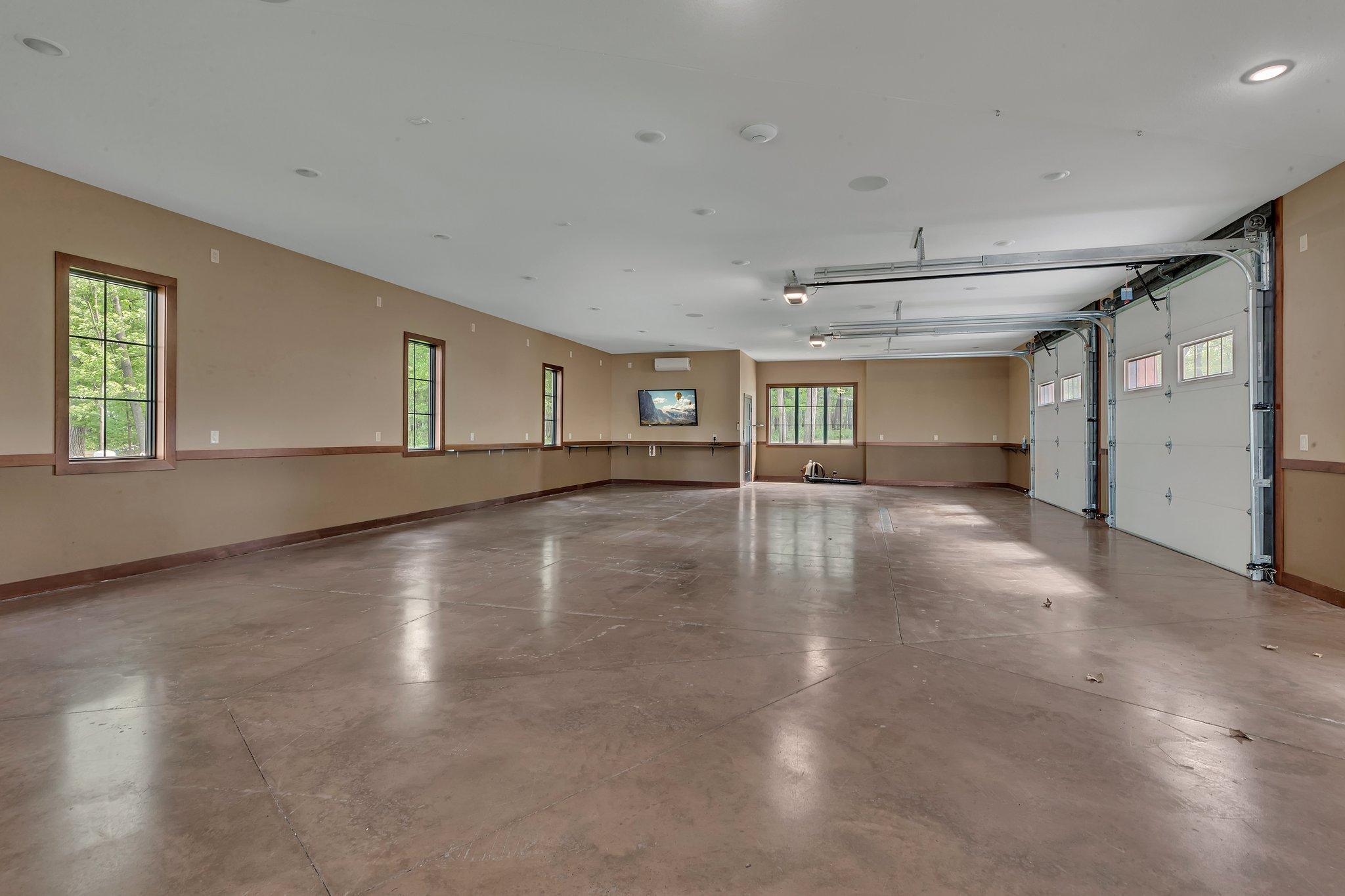 TV or Entertaining area