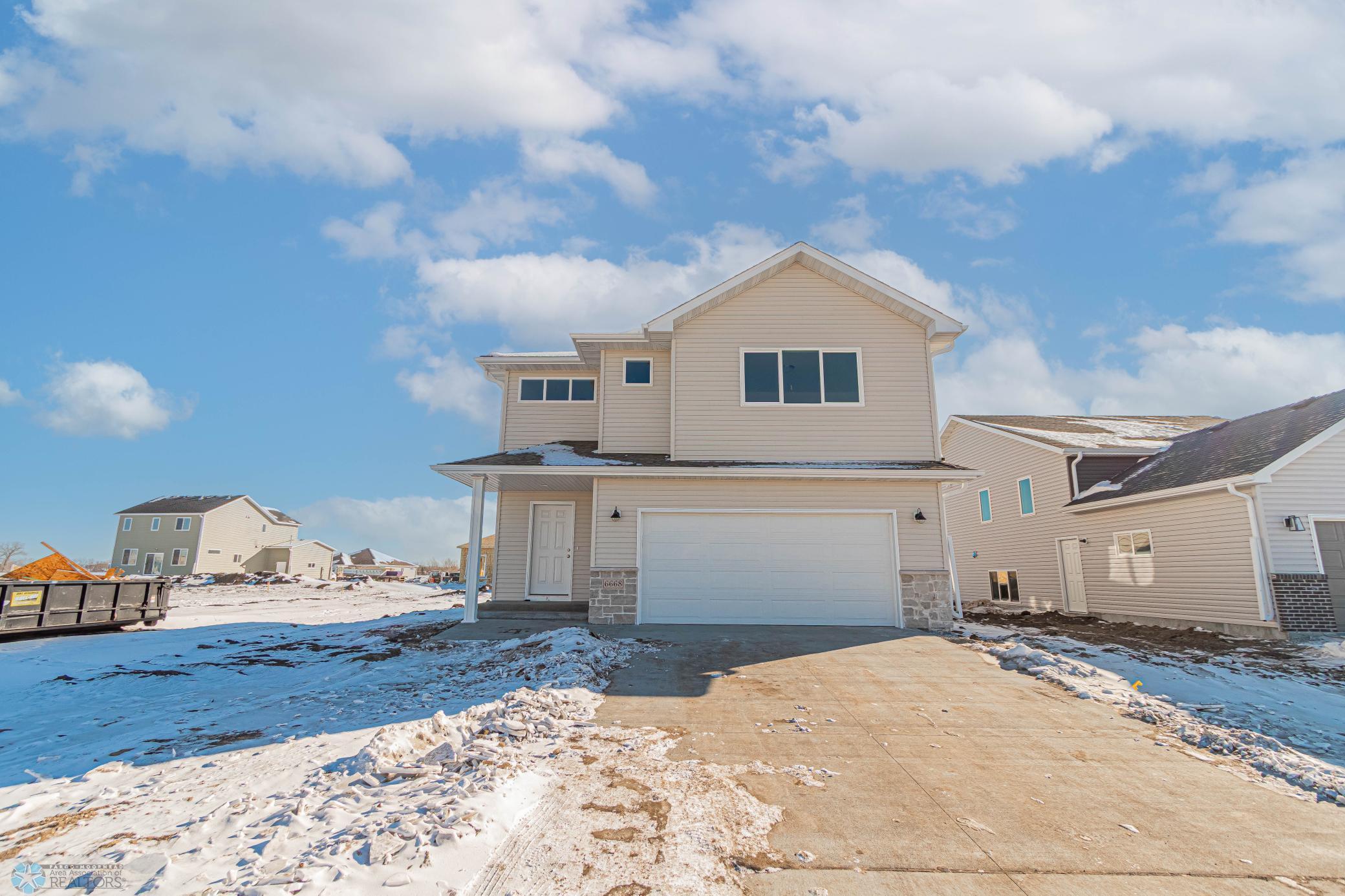 6668 Belding Drive S, Fargo, ND-34.jpg