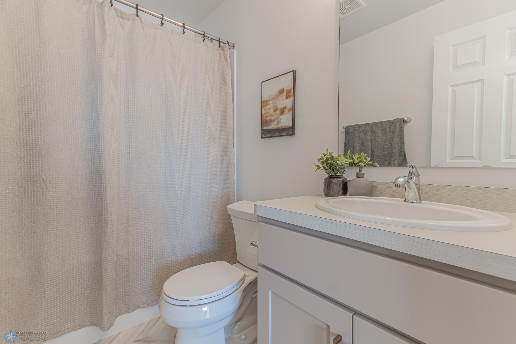 6668 Belding Drive S, Fargo, ND-30.jpg