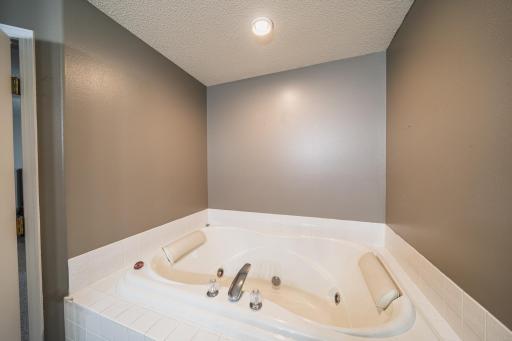 En suite Jetted tub.jpg