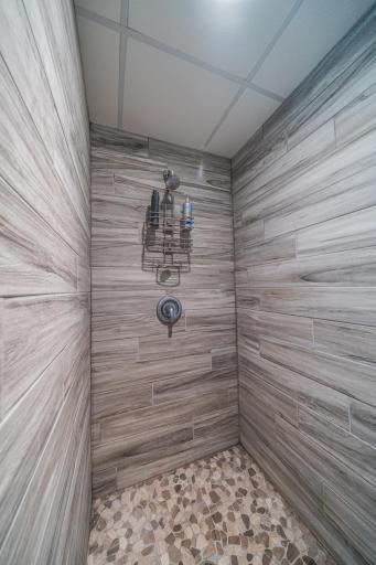 Basement shower.jpg