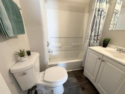 4047 Dupont Avenue N, Minneapolis, MN 55412