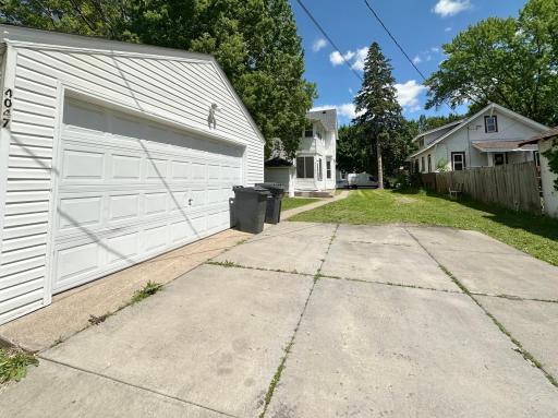 4047 Dupont Avenue N, Minneapolis, MN 55412