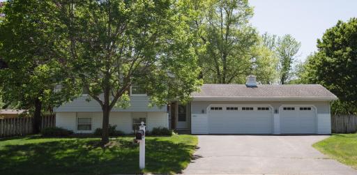 9957 Nathan Lane N, Maple Grove, MN 55369