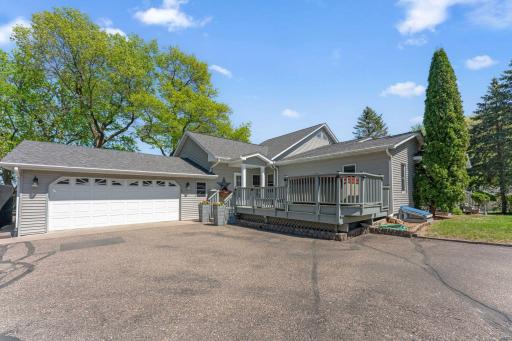1823 313th Avenue NE, Cambridge, MN 55008