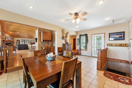 1823 313th Avenue NE, Cambridge, MN 55008