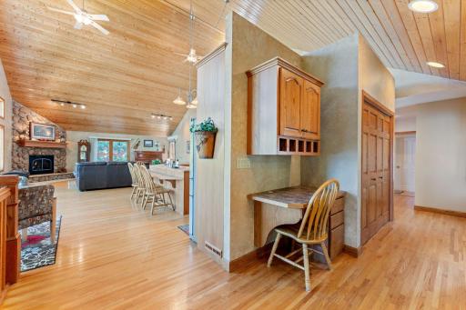 1823 313th Avenue NE, Cambridge, MN 55008