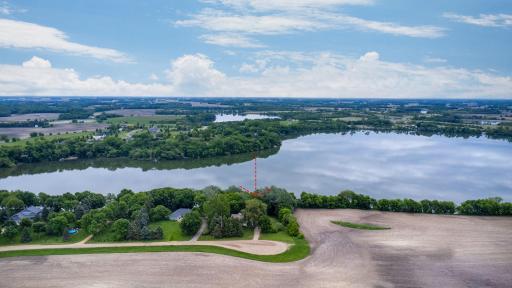 23532 Pilot Court, Hutchinson, MN 55350