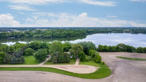23532 Pilot Court, Hutchinson, MN 55350